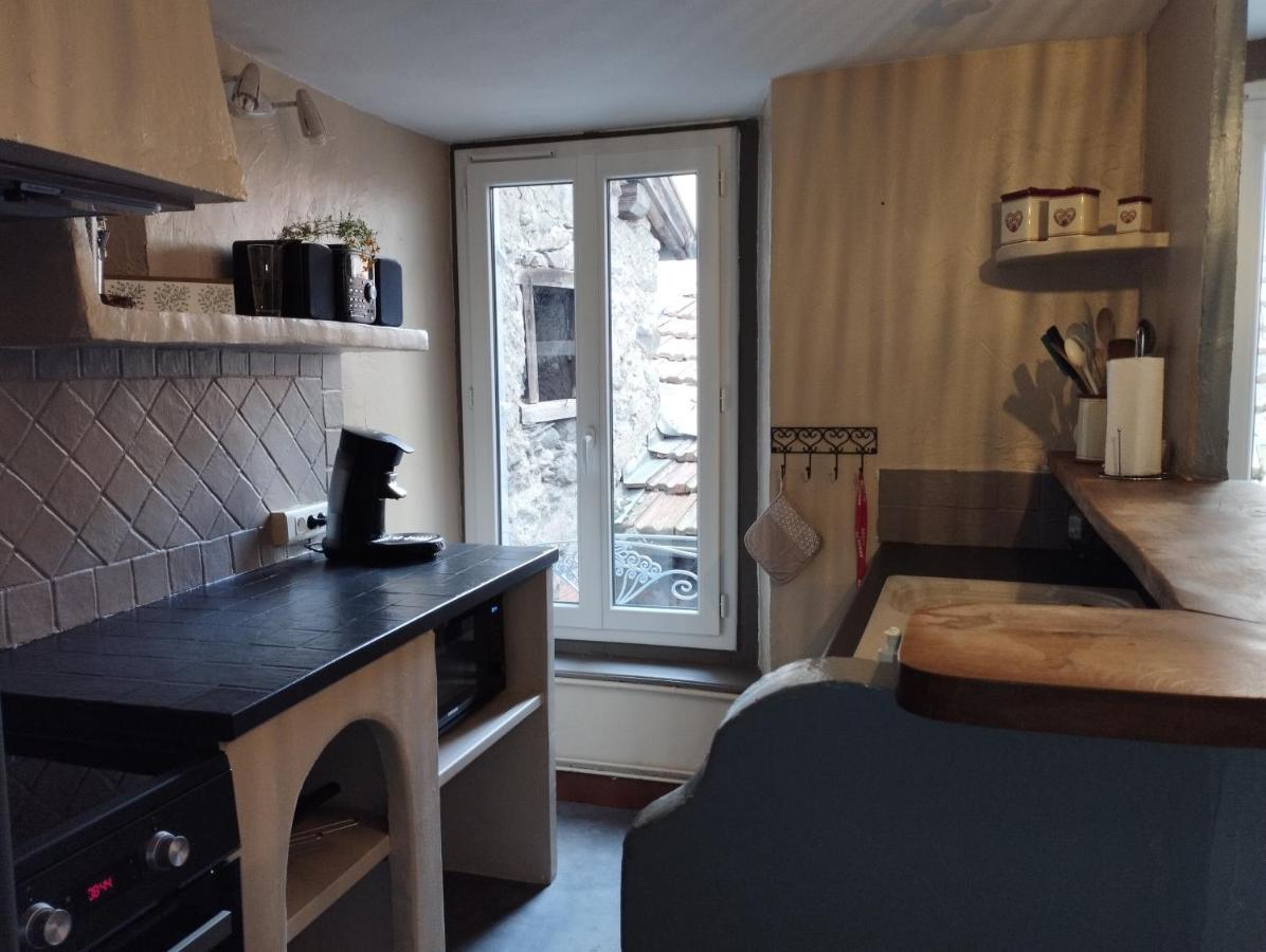 Maison De Village Dans Une Rue Calme Ax-les-Thermes Exterior photo